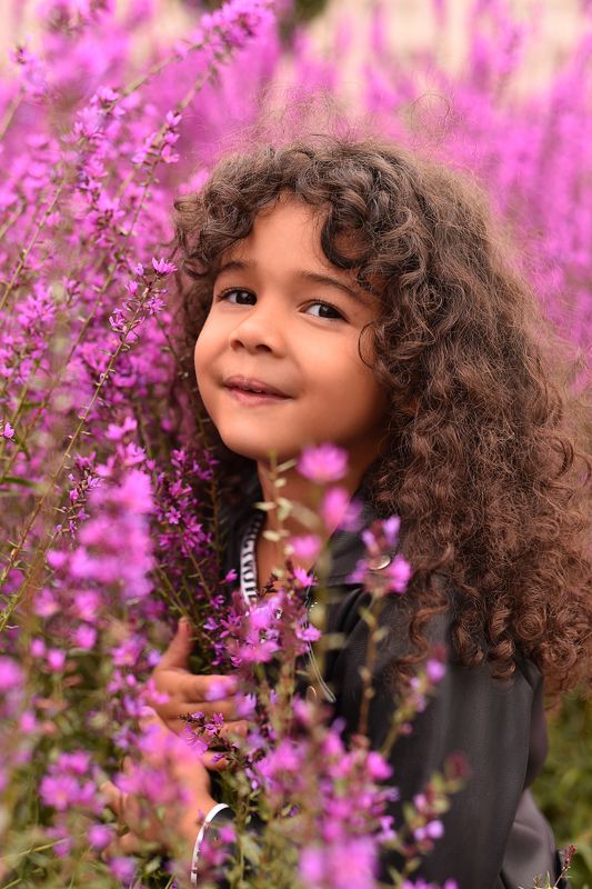 Дети, улыбка,  кудряшка, афро Мияphoto preview