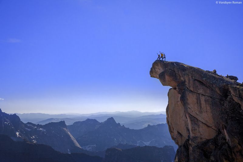 Вершина, Горы, Ергаки, Небо, Пейзаж, Природа, Скалы Зуб Драконаphoto preview