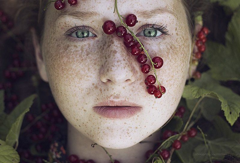 портрет, девушка Currantphoto preview