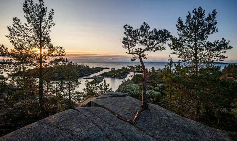 Карелия, Ладога, ладожские шхеры, закат, вода, осень На тему закатаphoto preview
