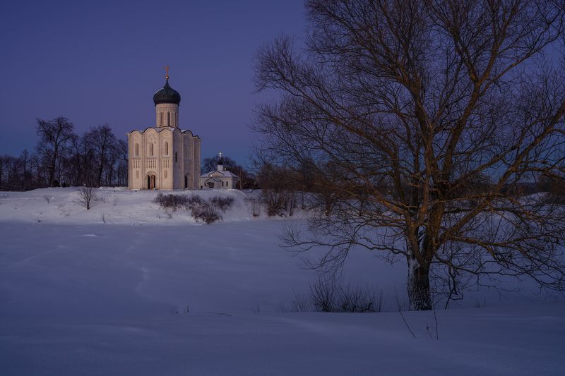 покрова на нерли, боголюбово, зима Вечер у Покроваphoto preview