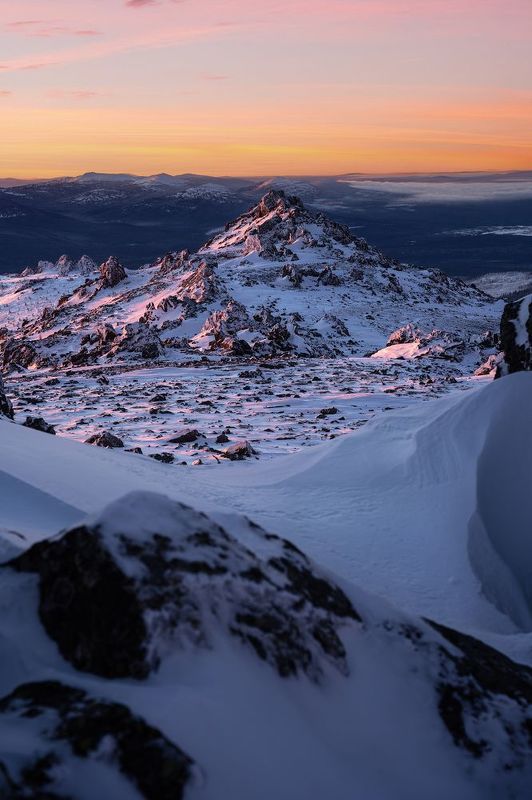 серебрянский камень, конжак, конжаковский камень, кытлым, северный урал, уральские горы, урал Солнце зачинает деньphoto preview