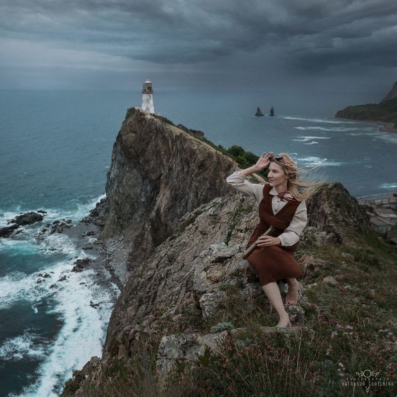 маяк, море, приморье, ветер, скалы, бухта, рудный Дочь смотрителя маякаphoto preview