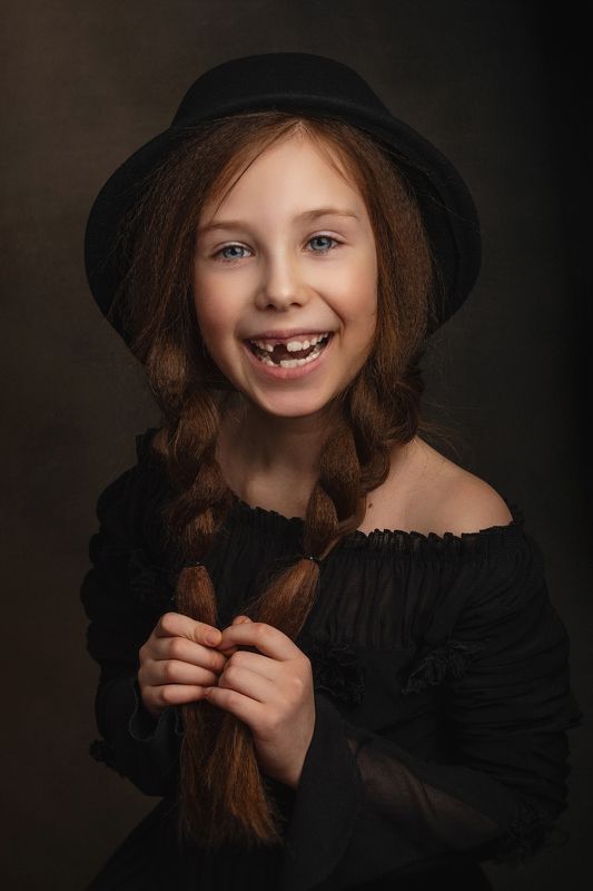 Майяphoto preview