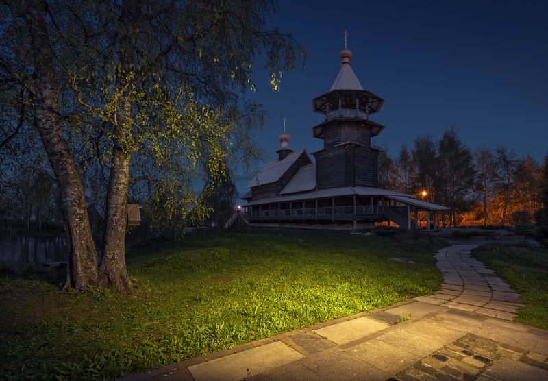 благовещенье, сергиев посад Вечер в начале маяphoto preview