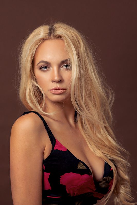 Таняphoto preview