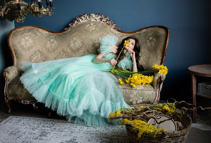 весна,девочка,винтаж,барокко,цветы,весеннее, стиль, нежность. дыхание весны...photo preview