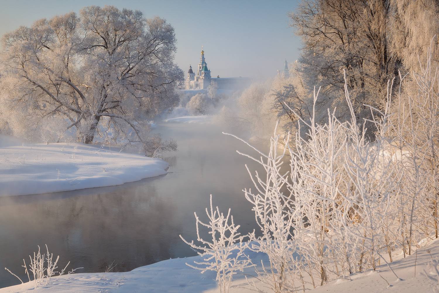 Зимний этюд. Автор: Стрельчук Александр истра, храм, туман, подмосковье, зима, Стрельчук Александр