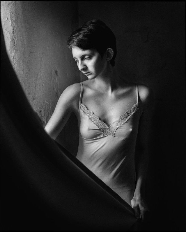 портрет, женский портрет, женская красота, девушка, чб, чернобелое, гламур, модель, model, glamur, portrait, bw, black and white photo preview