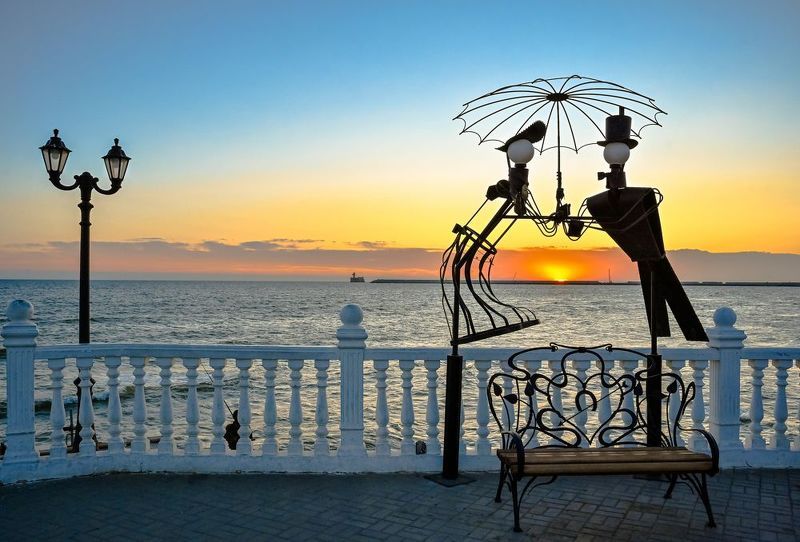 город А утром они....photo preview