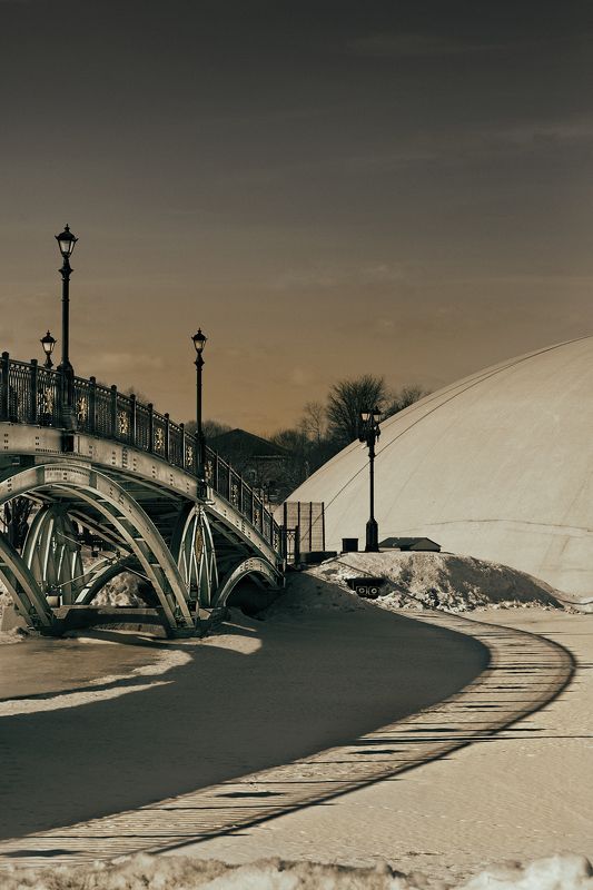 весна, март, парк Мартphoto preview