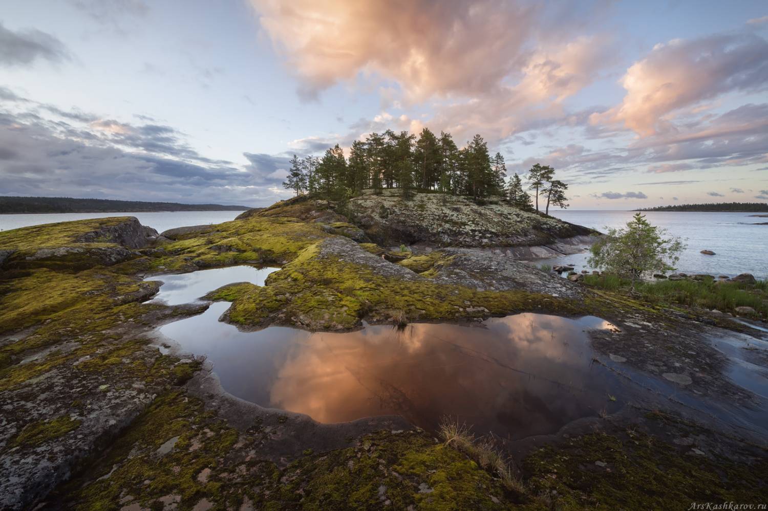 ладога, ладожские шхеры, карелия, северное приладожье, скалистые острова, сосны, Арсений Кашкаров