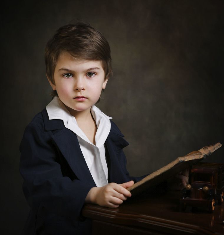 ребенок,книга, ученик, картина, художник,дети Ученикphoto preview