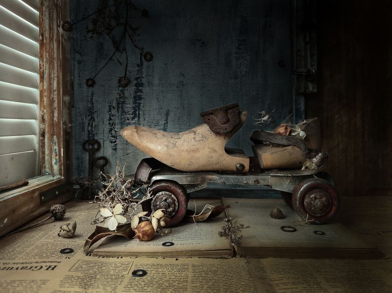 #stilllifephotography #fantasy #wood #oldthings #vintage \