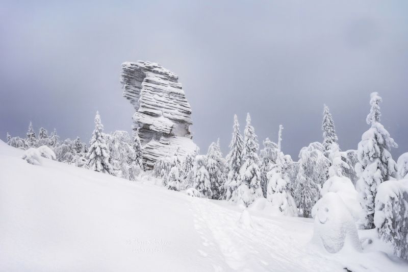 помяненный камень, колчимский камень, зимний пейзаж, закат, северный урал, рассвет, утро Помяненный каменьphoto preview