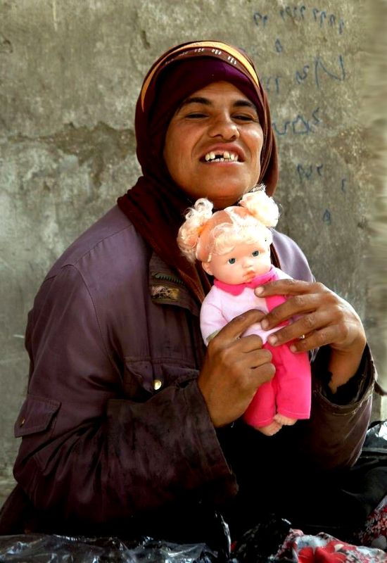 Khadija enters the world silently, wading silently into the sea of ​​sadness. She dreams that the next might be better... She dreams... She leaves the world silently. The best is yet to come. She leaves while dreaming?photo preview