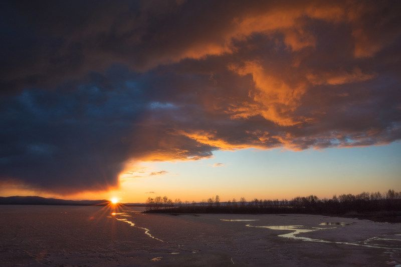 закат, пейзаж, весна, облака, оеро, иртяш, урал, природа, апрель Огненный закатphoto preview