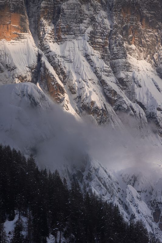 Доломитыphoto preview