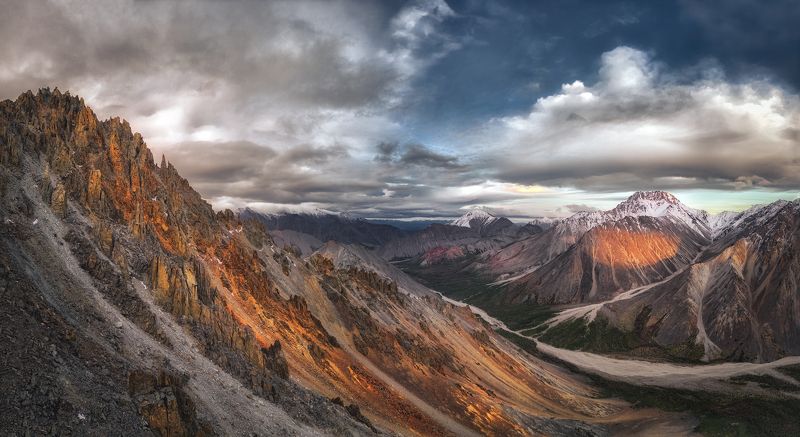 Хребет Черского, Якутия, дроны, аэрофото, aerialphoto, Landscape, aerial landscape, тундра, горы, Россия, осень, осенний пейзаж Хребет Черского, Якутияphoto preview