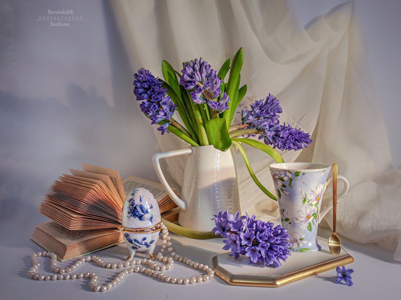 натюрморт,  ваза, цветы, гиацинты, чайные истории, посуда, фото на телефон, мобильная обработка Впусти Весну!photo preview
