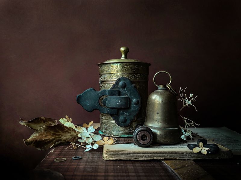 New Life of Old Thingsphoto preview