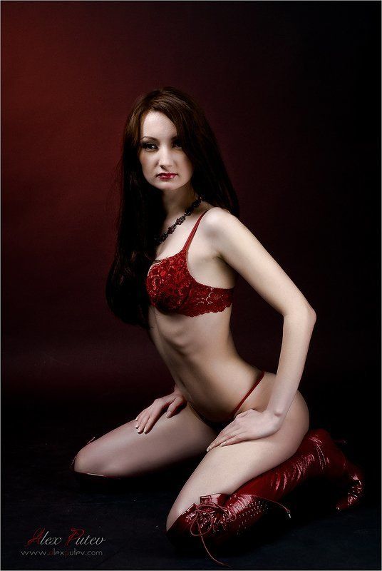 студия,красное,девушка,портфолио ***photo preview