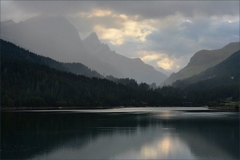 альпы, озеро, швейцария На мгновениеphoto preview