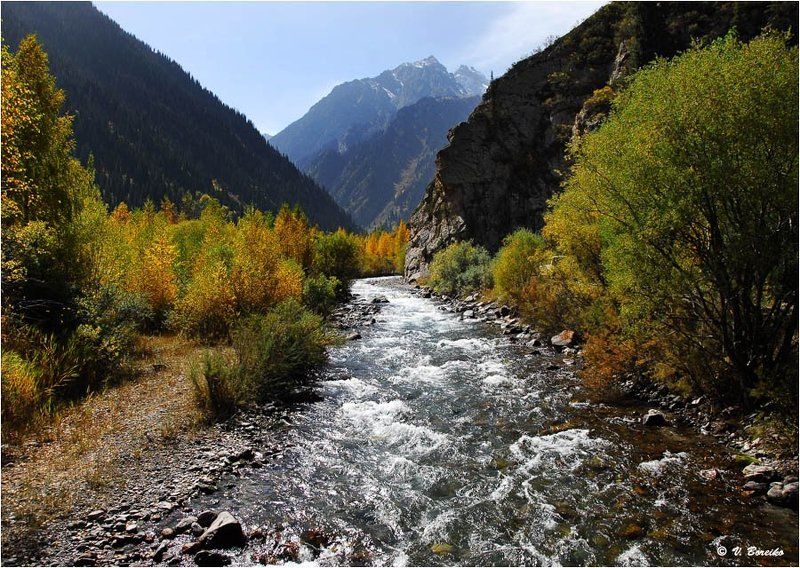 Великий октябрьphoto preview