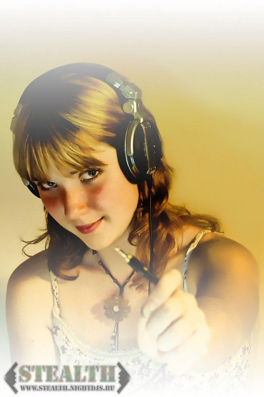 портрет Yellow Musicphoto preview