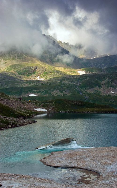озера, кавказ, горы льды оз. Безмолвия фото превью