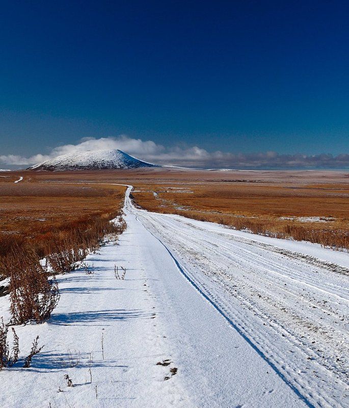 White Roadphoto preview