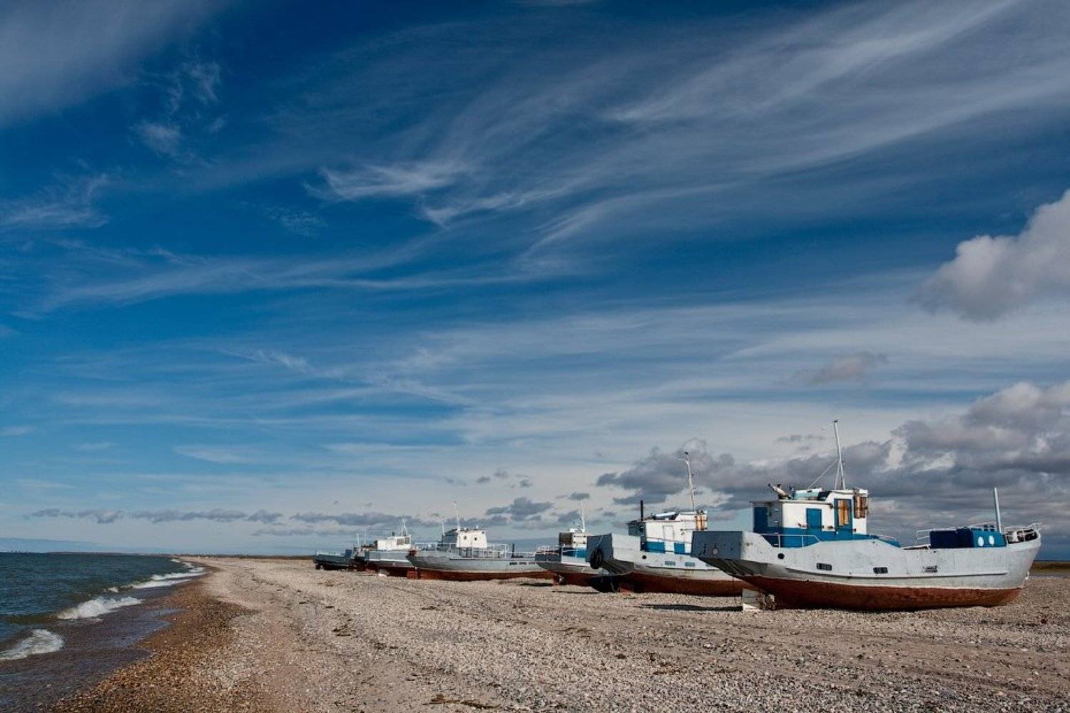 Промысловый сезон закрыт. Автор: Олег Шубаров бурятия, байкал, небо,, Олег Шубаров