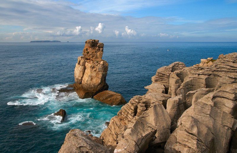 portugal, peniche, berlenga, atlantic, ocean, rock Penichephoto preview