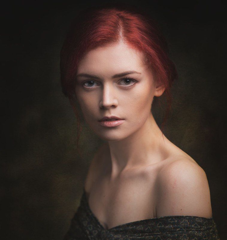 Портрет девушки, студия Катяphoto preview