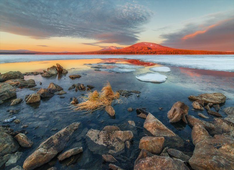 Весна, Восход, Горы, Зюраткуль, Озеро, Пейзаж, Природа, Рассвет, Урал, Утро, Южный урал Зюраткульphoto preview