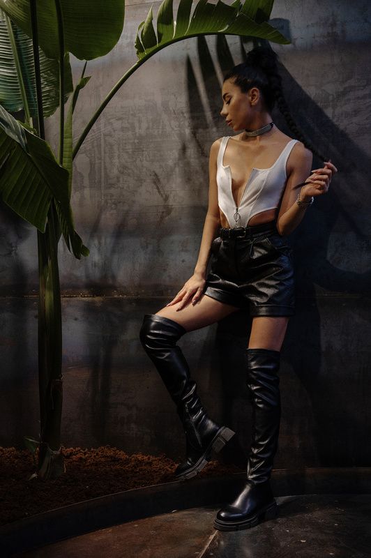 woman, brunette, black, glamour, lingerie  фото превью