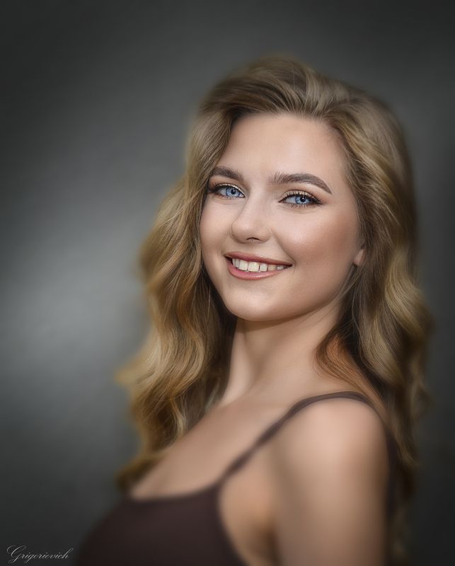 девушка. портрет. красота. глаза. Снежана фото превью