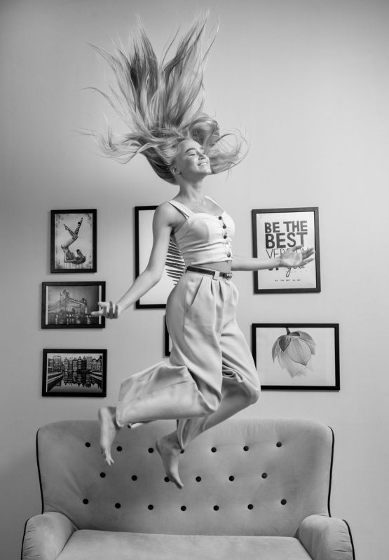 женский  портрет, студийная фотосессия, концептуальное фото Аннаphoto preview