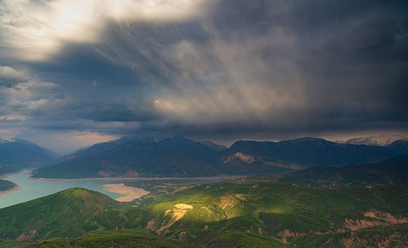 узбекистан, чарвакское водохранилище photo preview