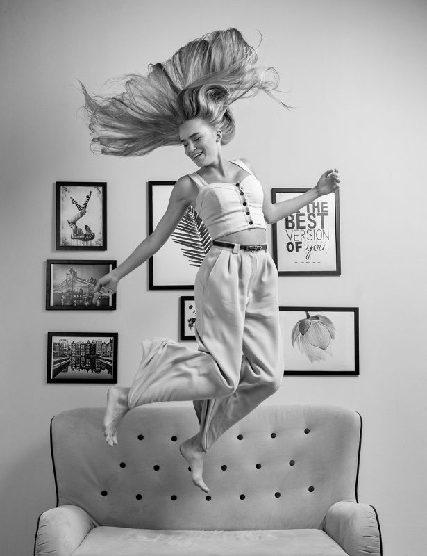 женский  портрет, студийная фотосессия, концептуальное фото Аннаphoto preview