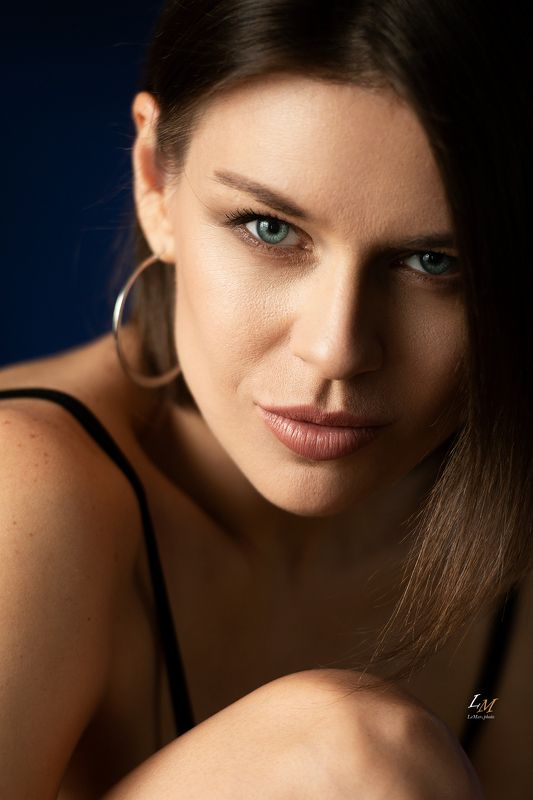 портрет, девушка, москва, фотограф, женский портрет, портретный фотограф, взгляд Ангелинаphoto preview