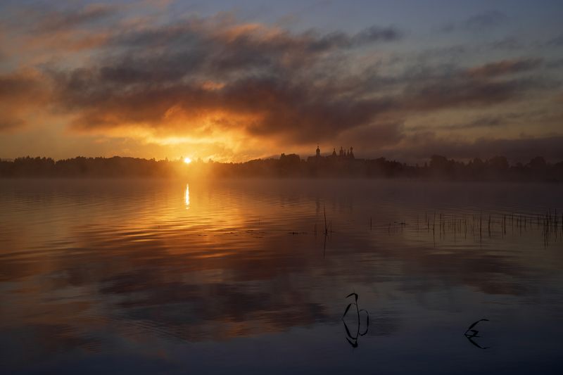 ферапонтово, лето, рассвет Восход солнца в Ферапонтовоphoto preview