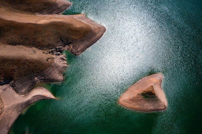 казахстан, бестюбинское водохранилище, гэс мойнак photo preview