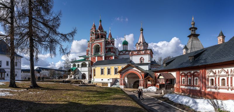 саввино-сторожевский монастырь, звенигород, весна Погожий весенний деньphoto preview