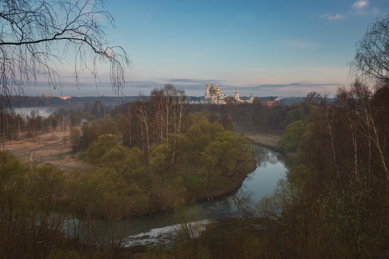 истра, храм, подмосковье, река Апрельское утроphoto preview