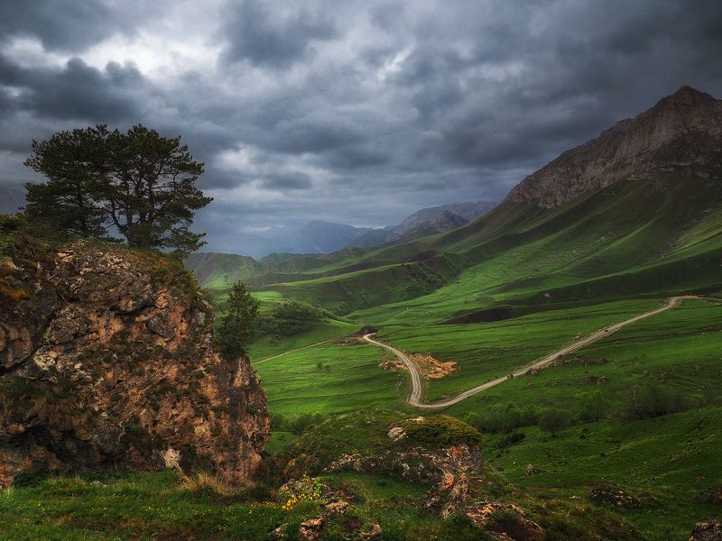 кавказ, ингушетия, большой кавказский хребет, горы В горах Ингушетииphoto preview