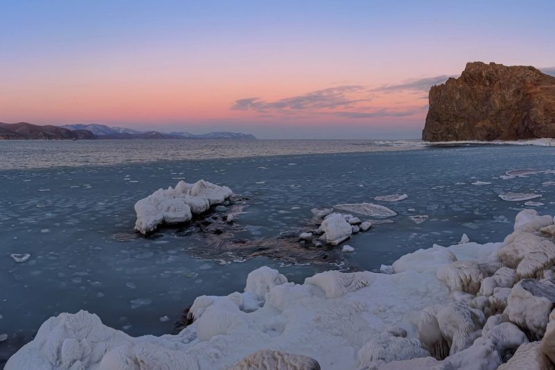 море, лед, зима, бухта рудная Январский вечерphoto preview