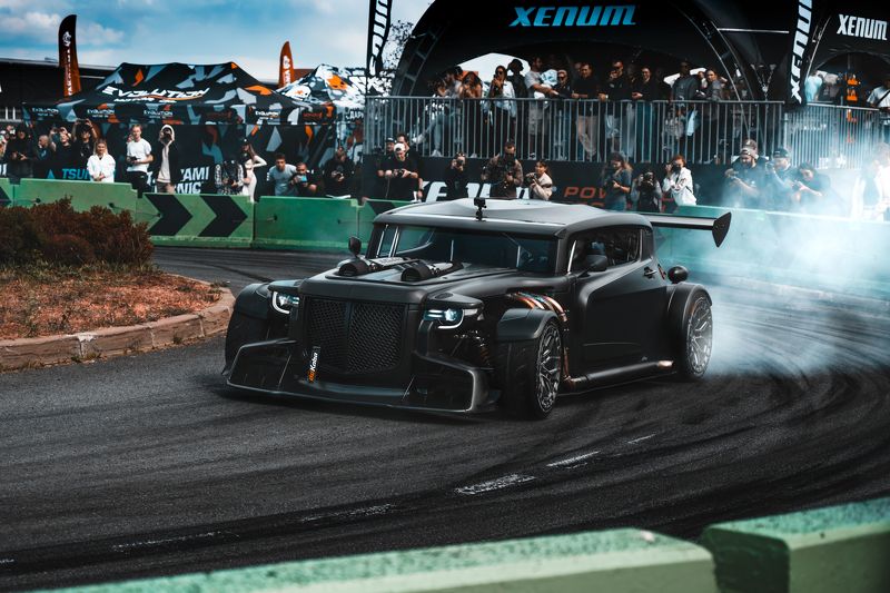 Hot roadphoto preview