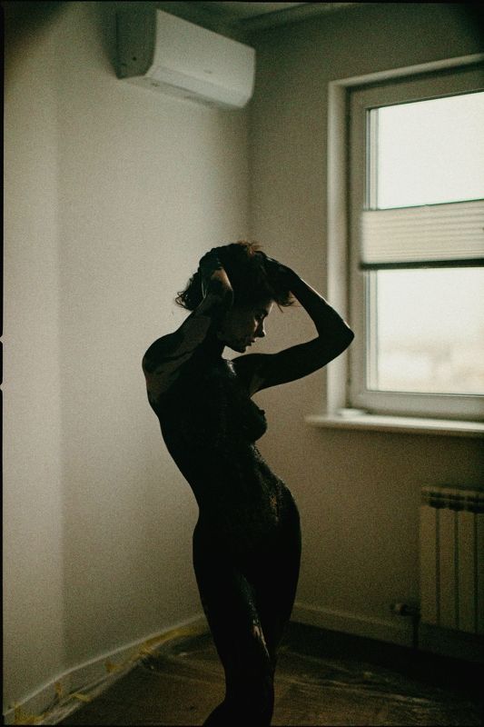 art, nude. naked, erotic, female, model, sexy, sensual, sensuality, intimate, intimacy, gorgeous, woman, young, light, indoor, studio, * * * фото превью