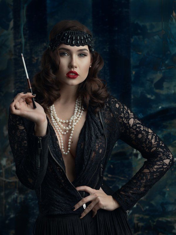 cigarette, guipure, studio, femme fatale, beauty, guipurephoto preview